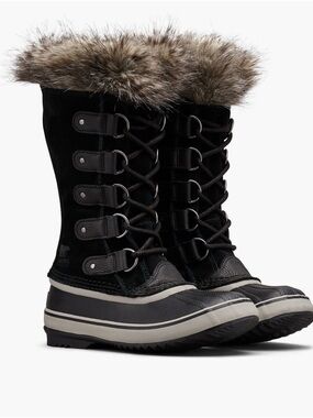 SOREL Joan of Arctic Waterproof Boot in black size 9